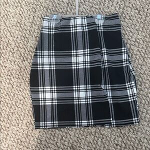 Plaid Black and White Women's Skirt